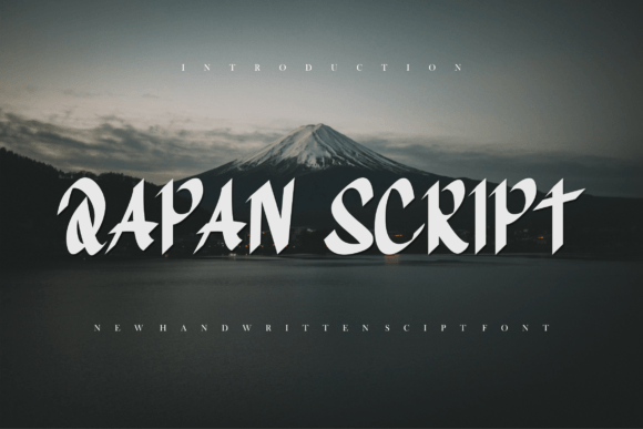 Qapan Script for Web Design: A Bold Handwritten Font in Action